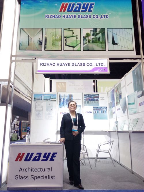 我公司組團(tuán)參加美國國際玻璃門窗展覽會1